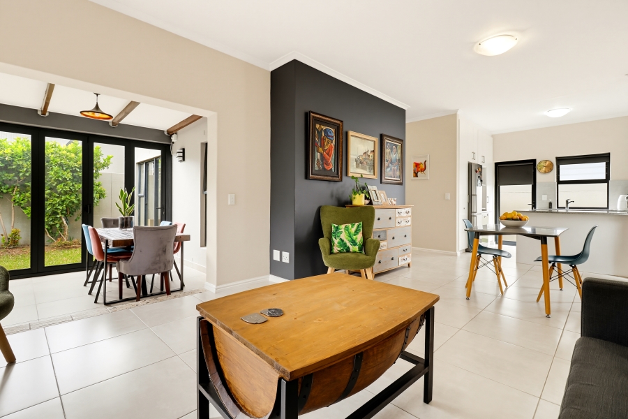 3 Bedroom Property for Sale in Aan de Wijnlanden Western Cape